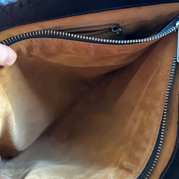 Patricia Nash Black Moretto
Shopper Italian Leather
Handbag - Picture 11 of 14